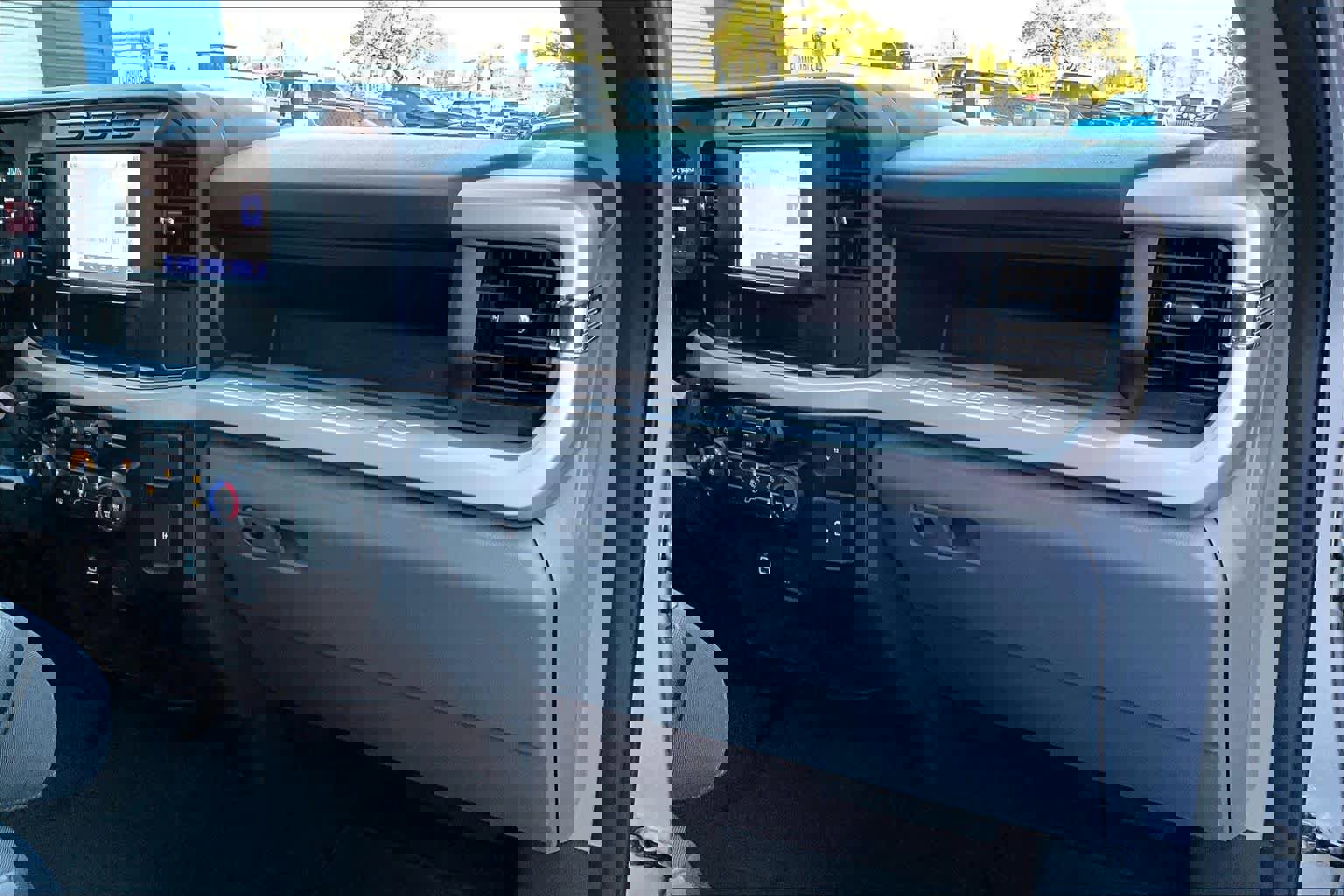 Certified 2024 Ford F250 XL w/ STX Appearance Package image 19