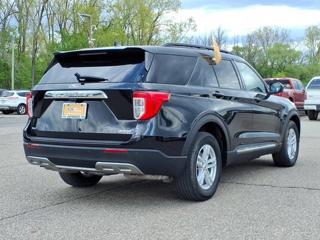 Certified 2023 Ford Explorer XLT w/ Equipment Group 202A AWD/4WD image 6