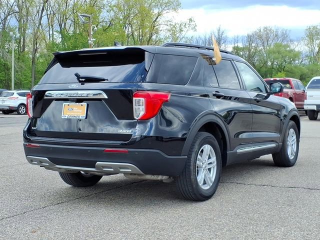 Certified 2023 Ford Explorer XLT w/ Equipment Group 202A AWD/4WD image 6