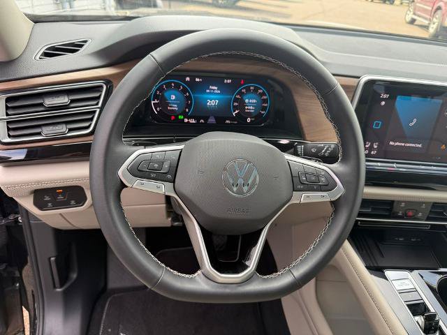 Used 2025 Volkswagen Atlas SE AWD/4WD image 33
