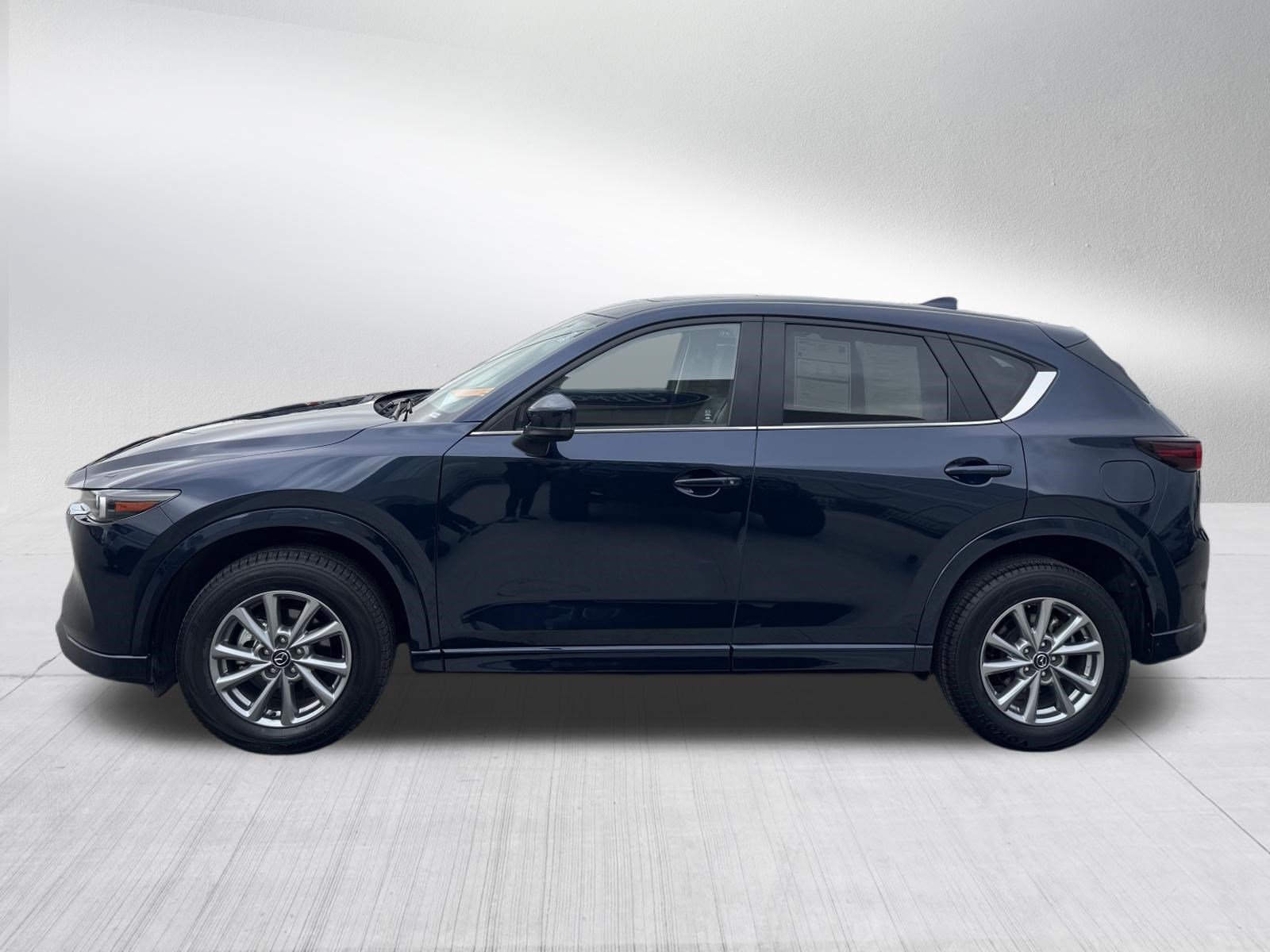 Used 2025 MAZDA CX-5 AWD 2.5 S w/ Preferred Package image 4