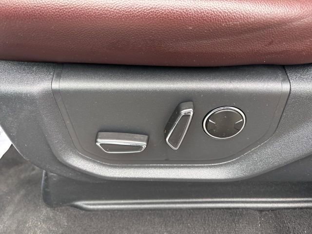 Certified 2024 Ford Expedition Limited image 18