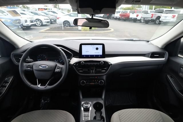 Certified 2022 Ford Escape SE w/ Convenience Package FWD image 7
