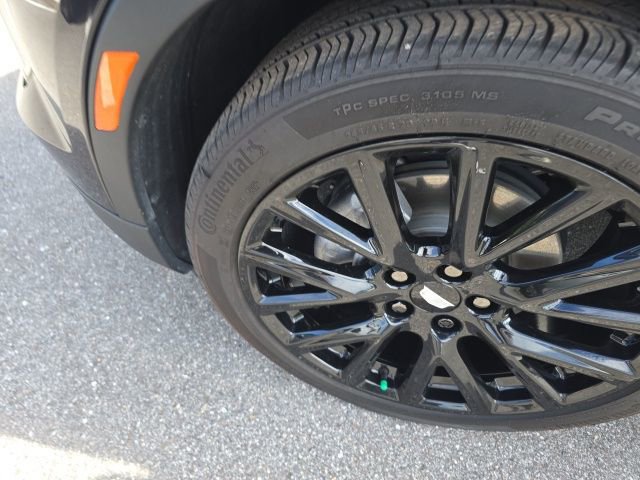 Used 2023 Cadillac XT4 Premium Luxury image 7