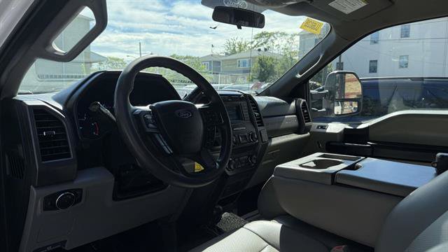 Certified 2019 Ford F550 4x4 Crew Cab Super Duty image 18