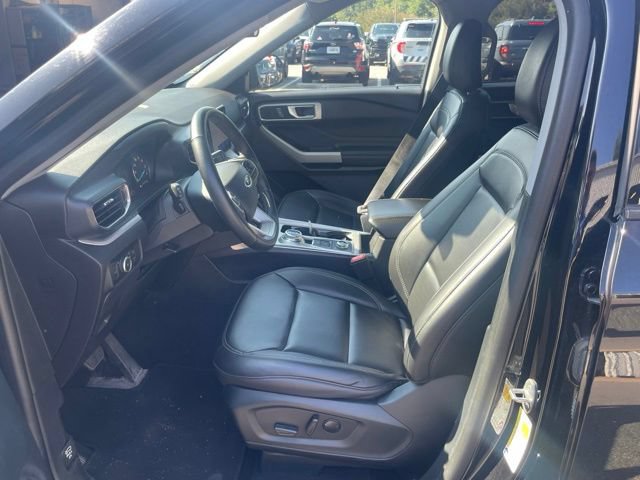 Certified 2024 Ford Explorer XLT AWD/4WD image 9