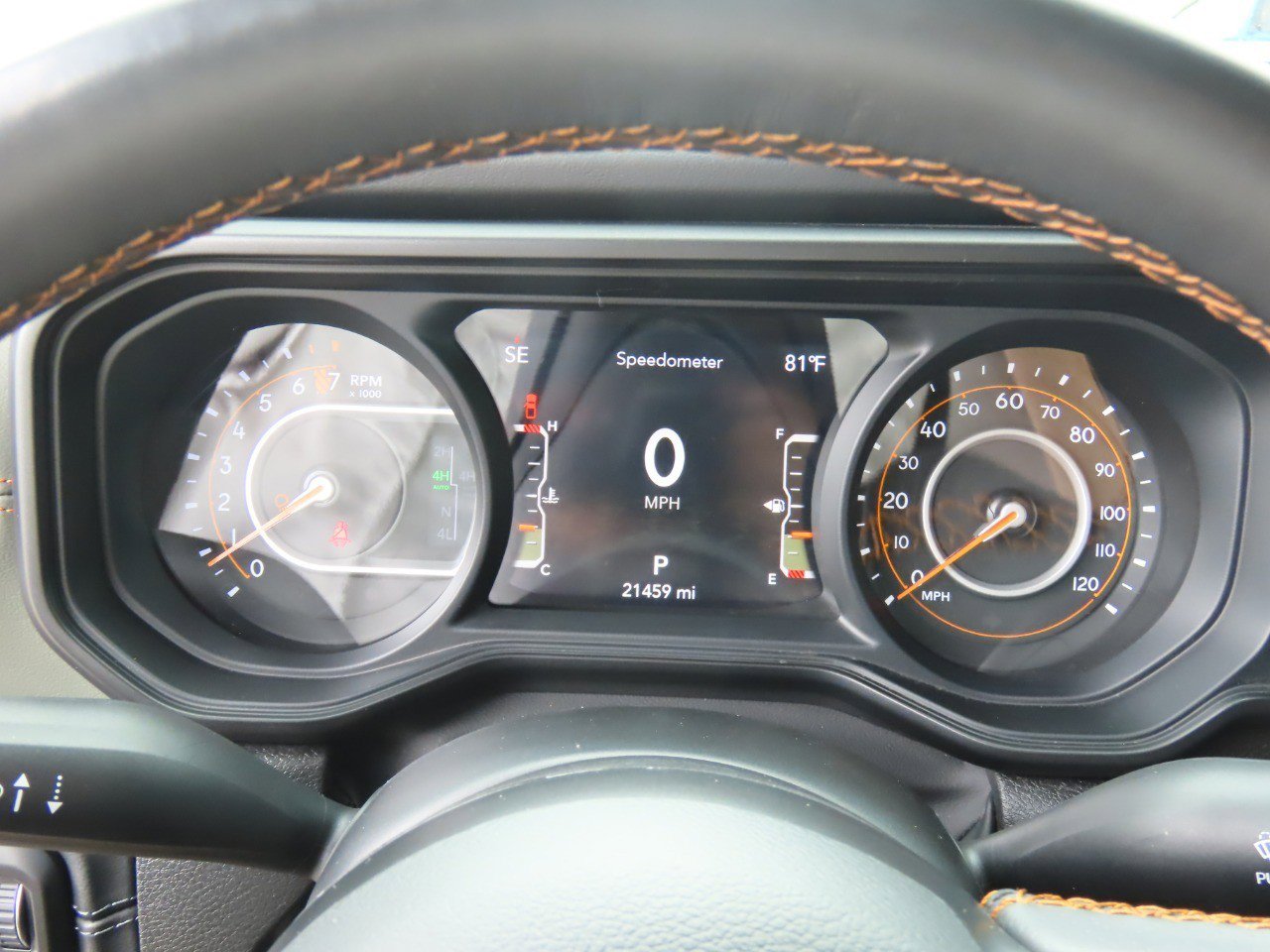 Used 2024 Jeep Gladiator Mojave AWD/4WD image 28