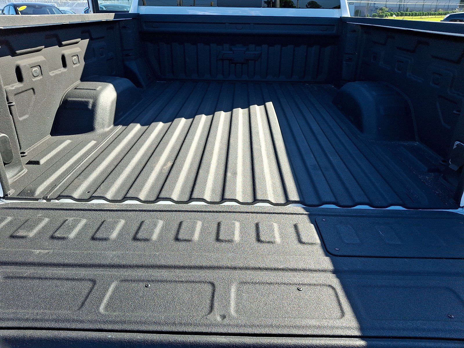 Used 2025 Chevrolet Silverado 2500 LTZ w/ LTZ Premium Package AWD/4WD image 28