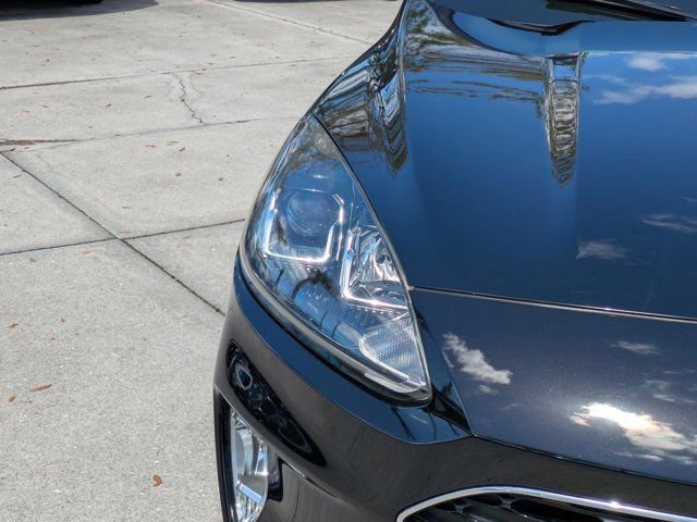 Certified 2020 Ford Escape SEL image 9