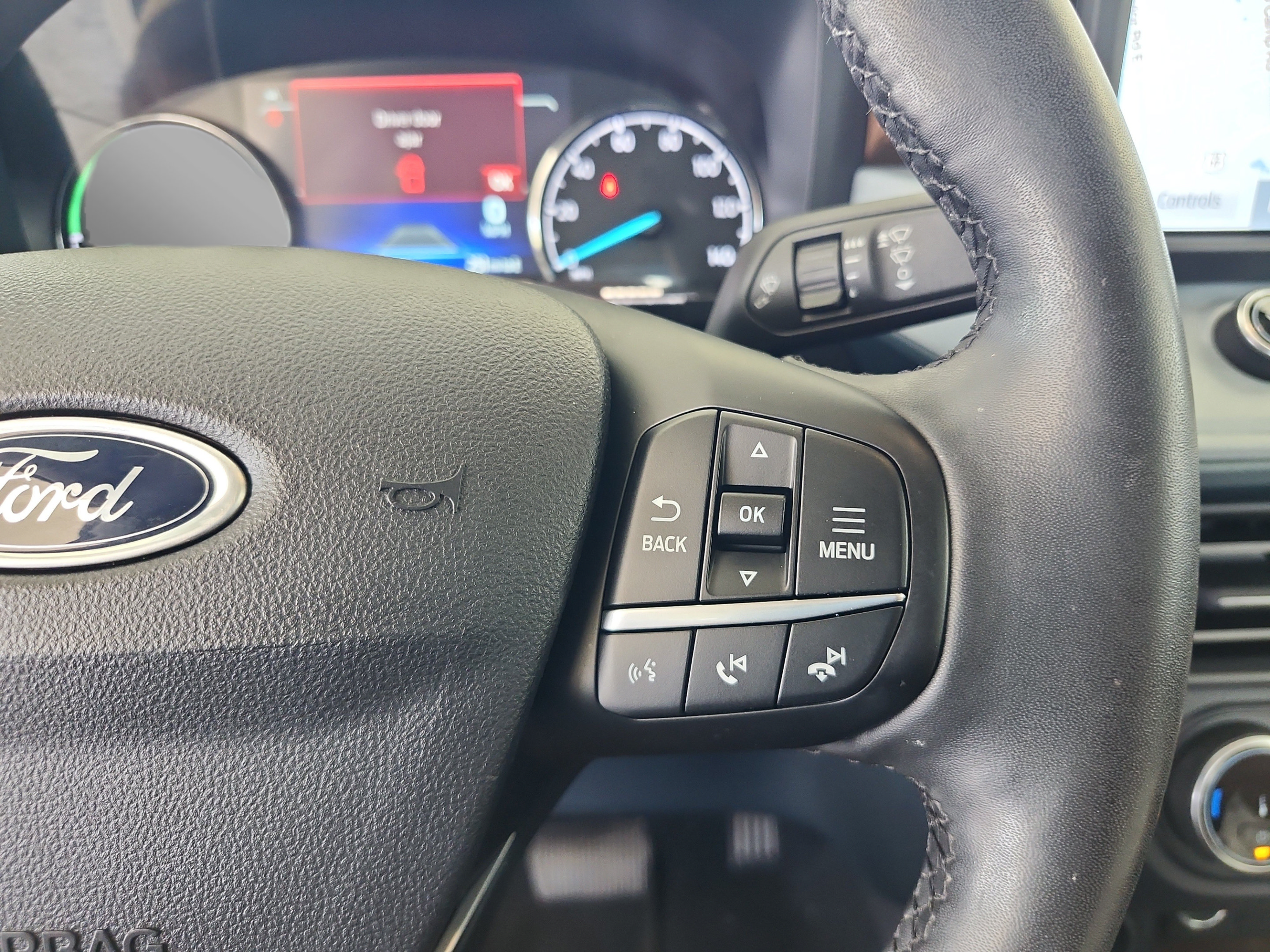 Certified 2024 Ford Maverick Lariat FWD image 30