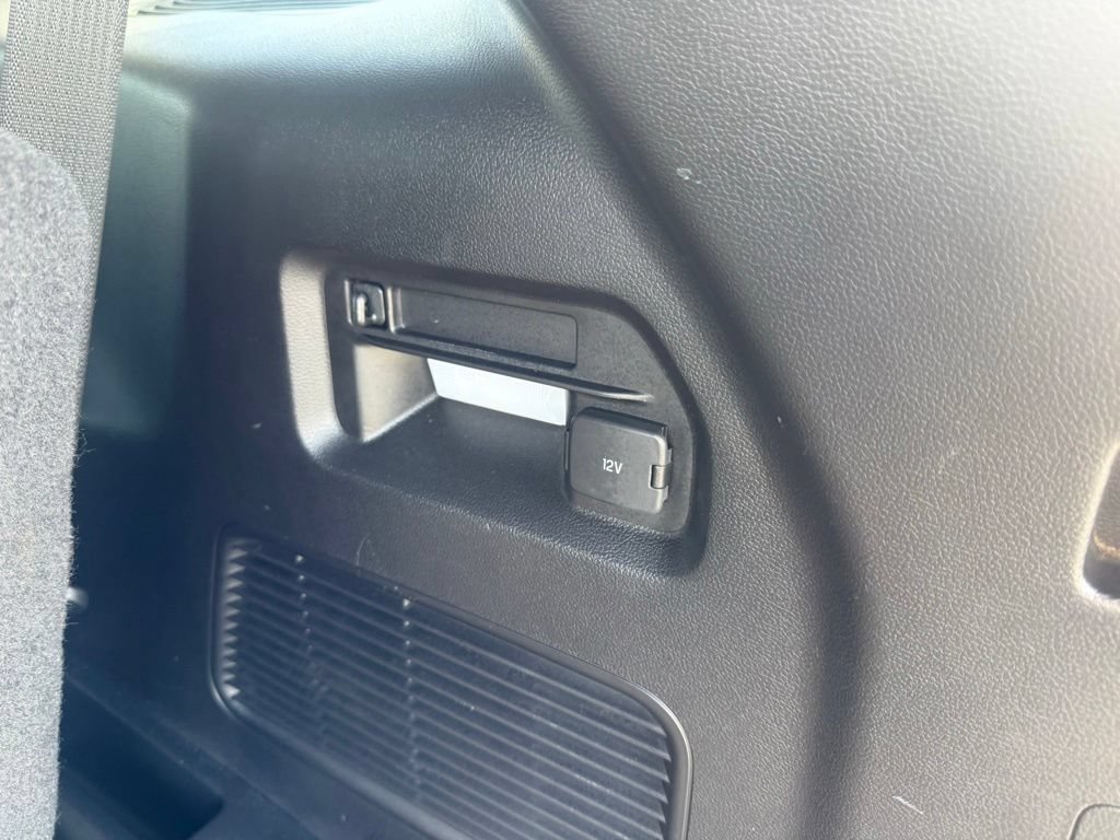 Certified 2021 Ford Explorer XLT RWD image 52