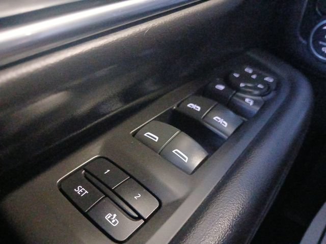 Used 2023 Chevrolet Tahoe Z71 w/ Z71 Off-Road Package AWD/4WD image 13