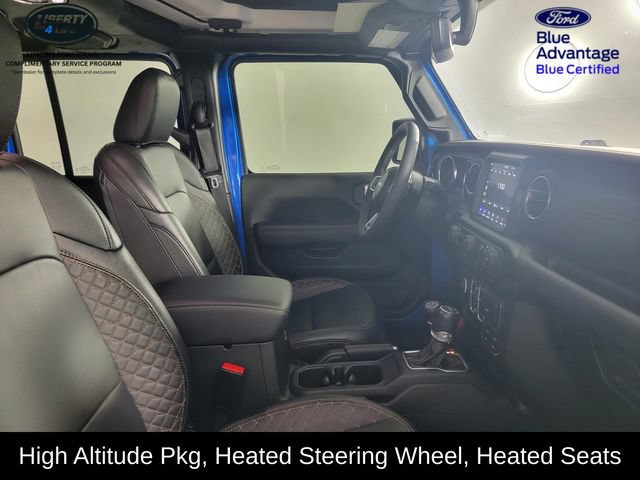 Used 2023 Jeep Gladiator Overland AWD/4WD image 17