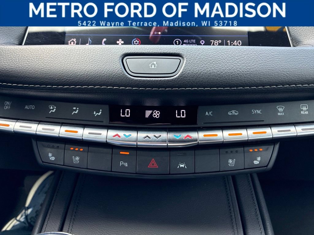Used 2023 Cadillac XT4 Premium Luxury FWD image 20