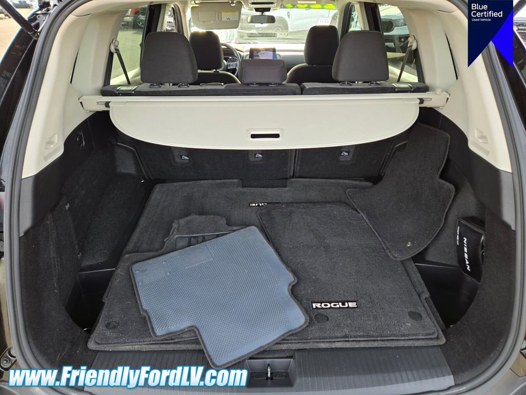 Used 2022 Nissan Rogue SV image 13