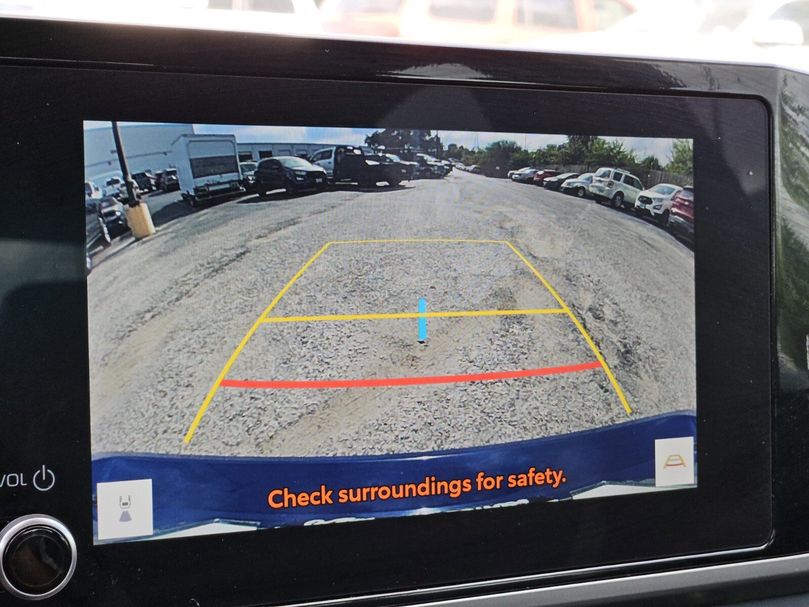 Used 2025 Toyota Camry SE image 22