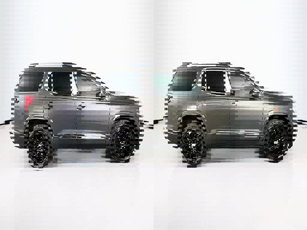 Used 2020 GMC Acadia Denali w/ Technology Package image 25