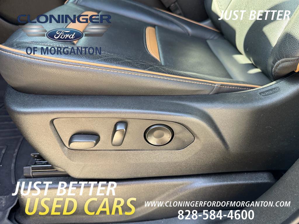 Used 2021 GMC Yukon AT4 w/ Rear Media and Nav Package image 30