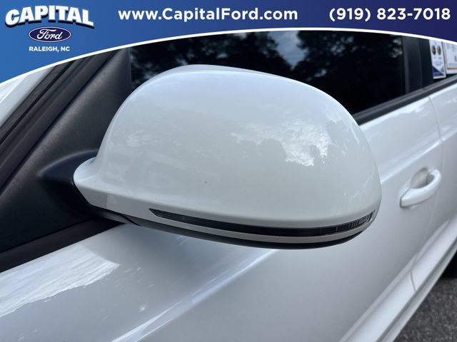 Used 2018 Audi Q3 2.0T Premium FWD image 12