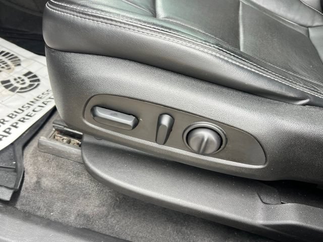Used 2019 Buick Enclave Avenir w/ Avenir Technology Package AWD/4WD image 23