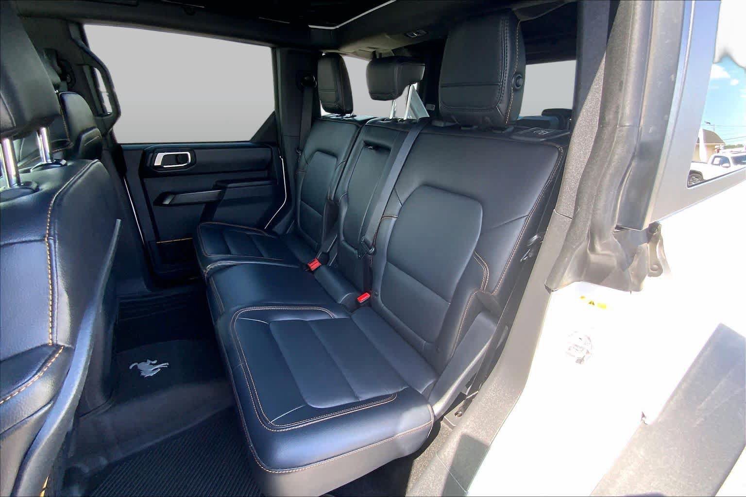 Certified 2024 Ford Bronco Badlands AWD/4WD image 21