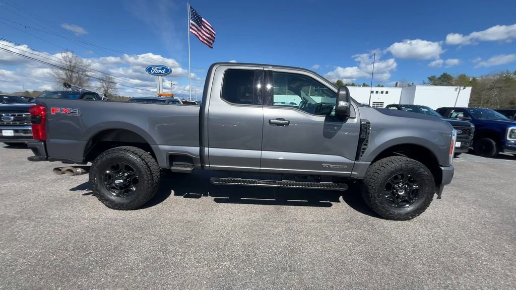 Certified 2023 Ford F350 XLT w/ XLT Premium Package AWD/4WD image 20