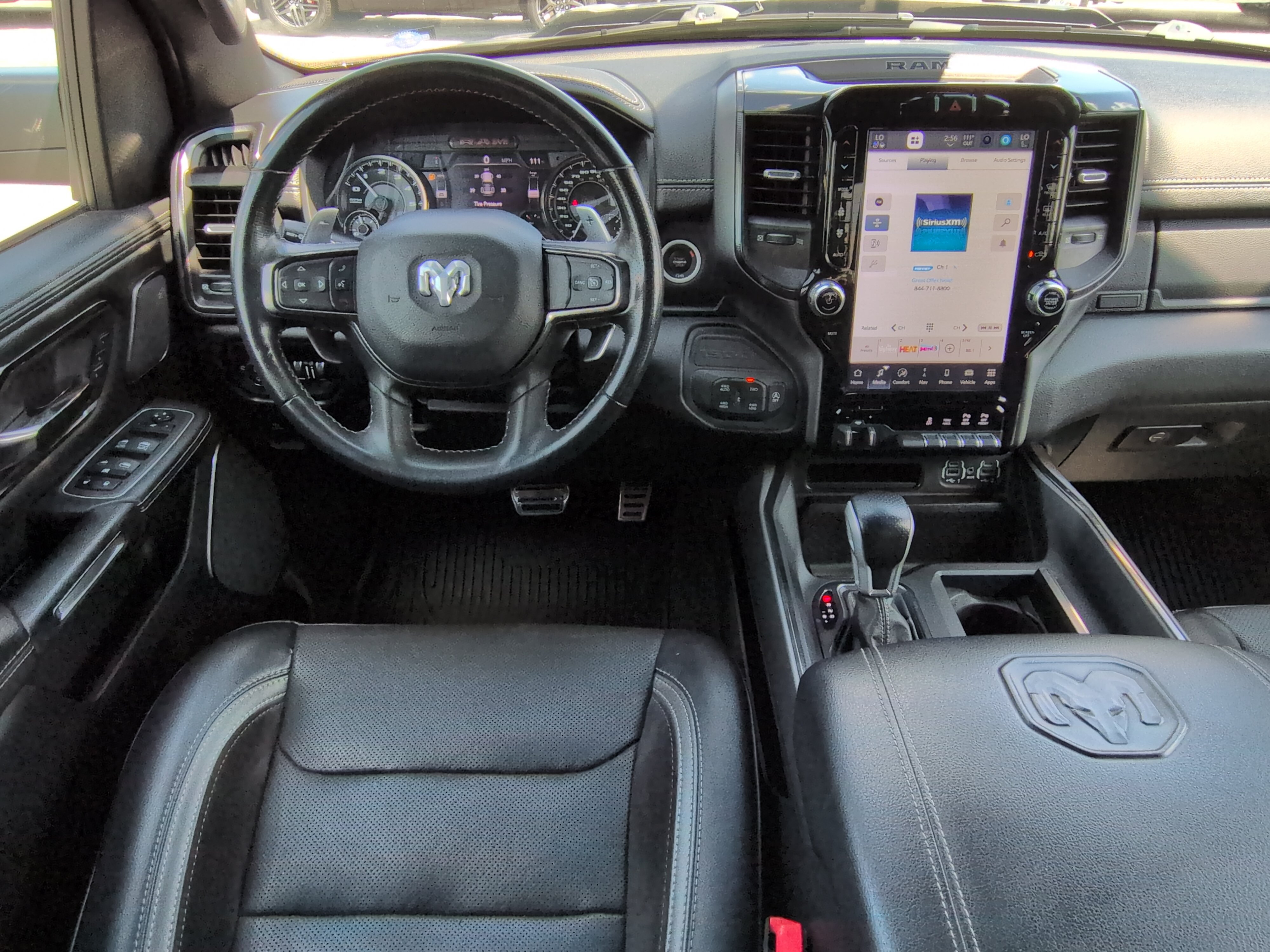 Used 2022 RAM 1500 Laramie AWD/4WD image 14