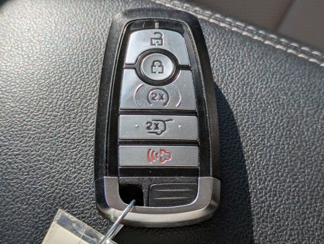 Certified 2022 Ford Escape SEL FWD image 28