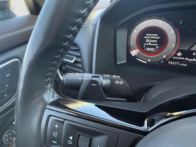 Used 2022 Nissan Rogue Platinum w/ Head-Up Display Package AWD/4WD image 18