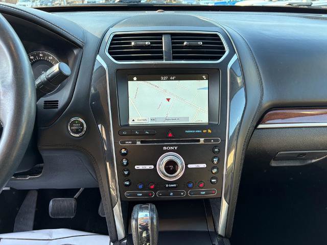 Certified 2018 Ford Explorer Platinum image 17