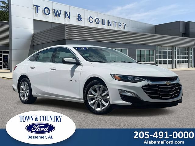 Used 2025 Chevrolet Malibu LT FWD image 1