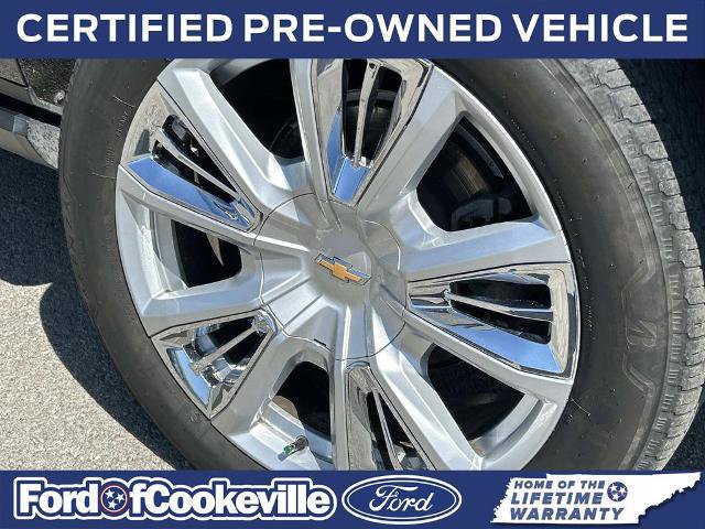 Used 2022 Chevrolet Suburban High Country AWD/4WD image 12