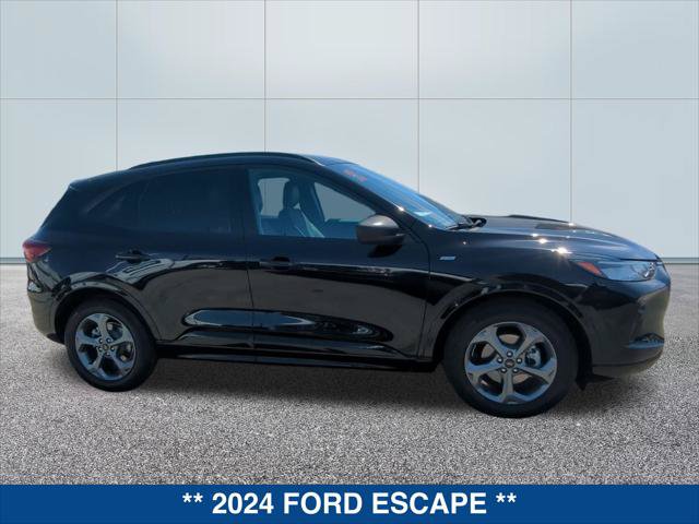 Certified 2024 Ford Escape ST-Line w/ Tech Pack #1 FWD image 6