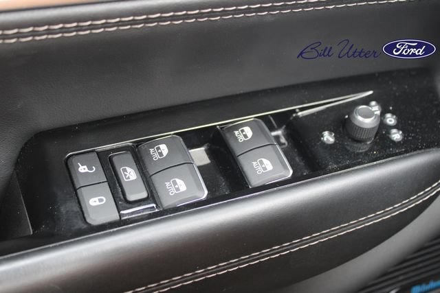 Used 2024 Jeep Grand Wagoneer L Series II w/ Quick Order Packagew 28T AWD/4WD image 24