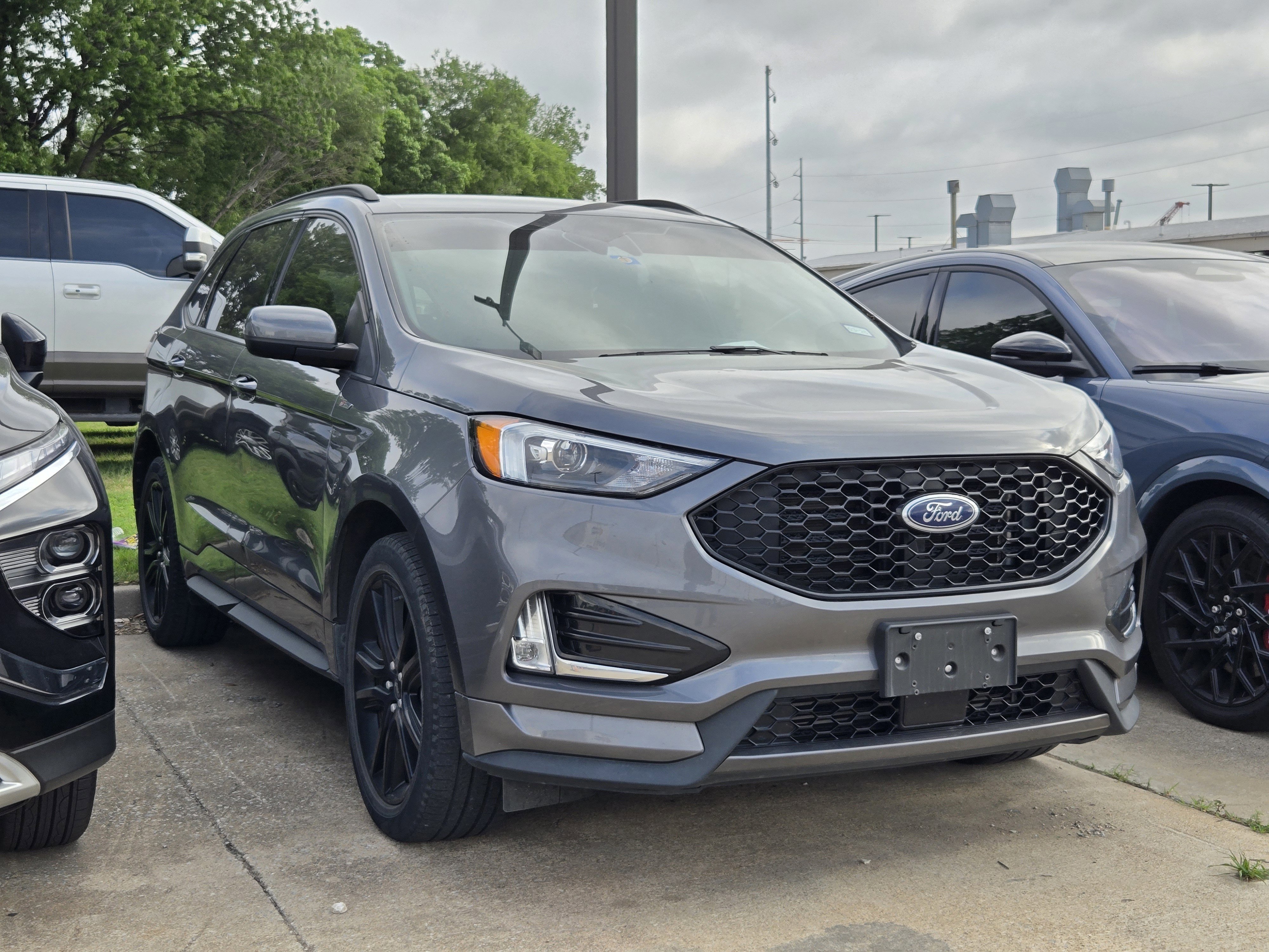 Certified 2023 Ford Edge SEL AWD/4WD image 5