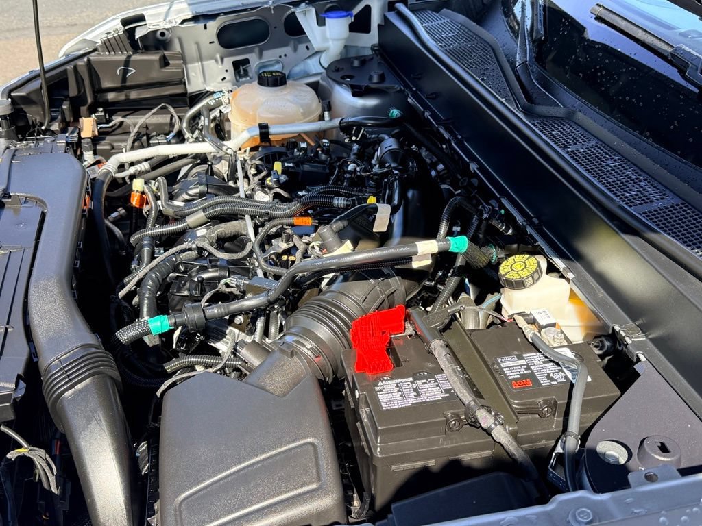 Certified 2024 Ford Maverick XLT w/ Equipment Group 300A Standard AWD/4WD image 32