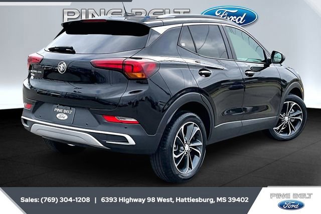 Used 2022 Buick Encore GX Select w/ Advanced Technology Package image 4