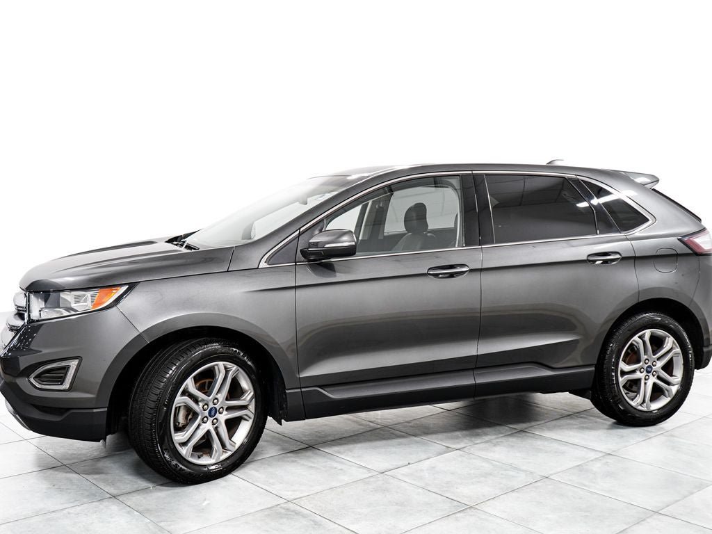 Certified 2018 Ford Edge Titanium w/ Technology Package FWD image 4
