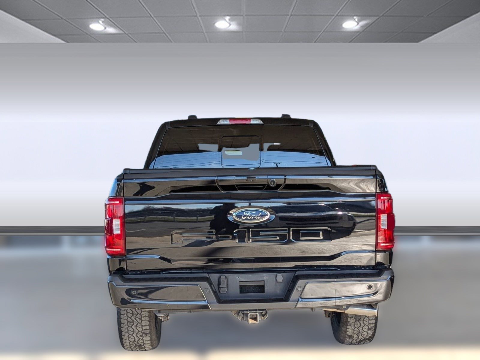 Certified 2023 Ford F150 XLT w/ Equipment Group 302A High image 9