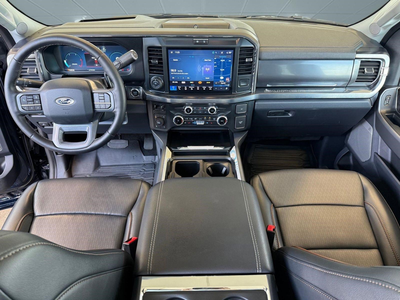 Certified 2025 Ford F250 Lariat w/ Lariat Ultimate Package AWD/4WD image 17