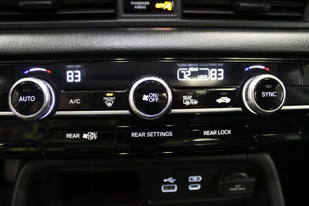 Used 2024 Honda Pilot Touring image 27