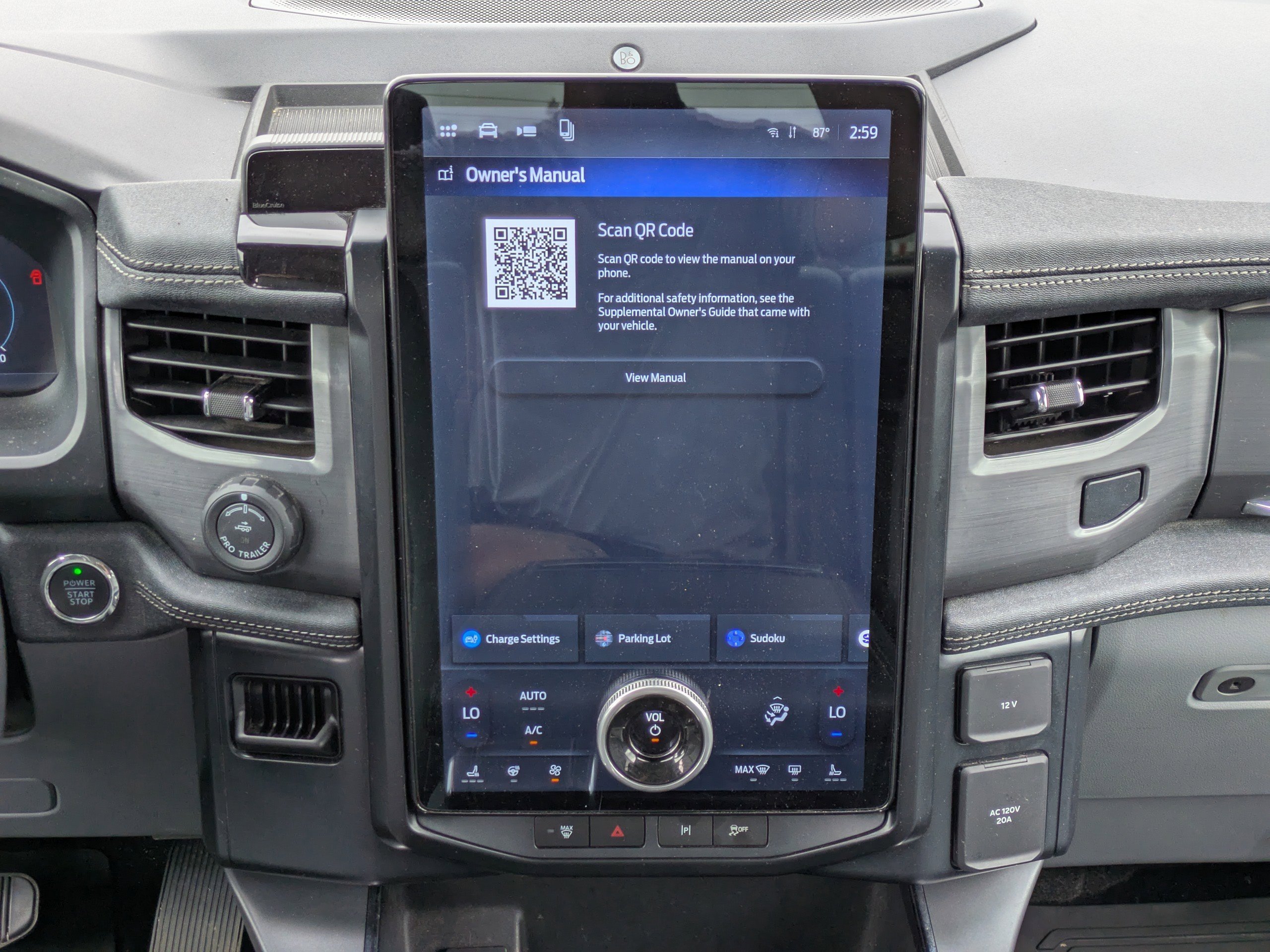 Certified 2025 Ford F150 Lightning Flash AWD/4WD image 17