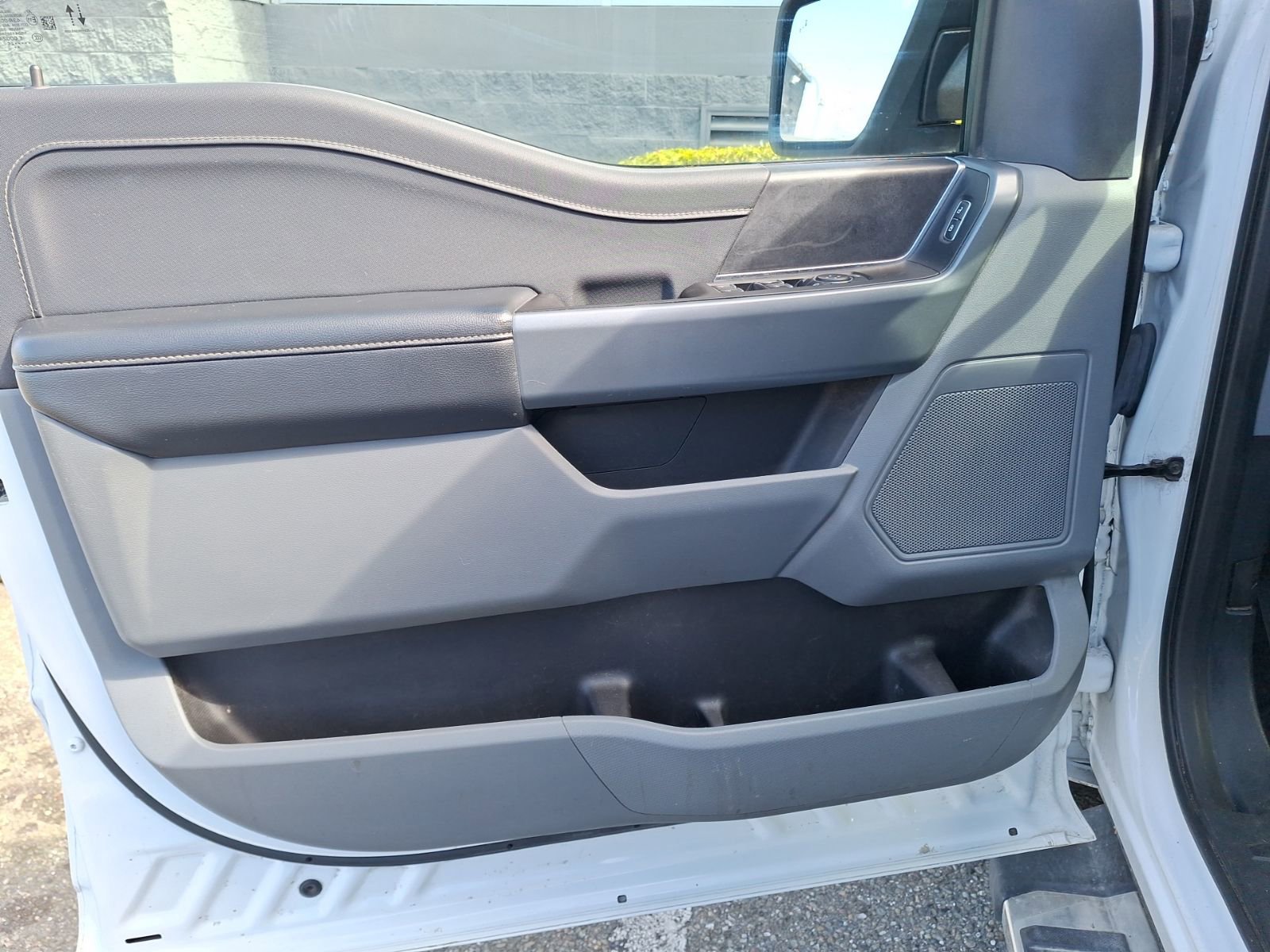 Certified 2024 Ford F150 XLT AWD/4WD image 11