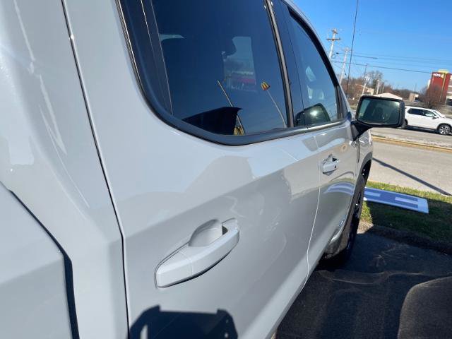 Used 2024 GMC Sierra 1500 Elevation image 21