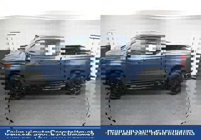 Used 2024 Chevrolet Silverado 1500 Custom w/ Turbomax Blackout Package AWD/4WD video 4