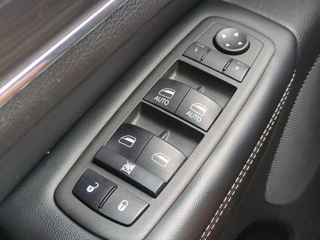 Used 2021 Jeep Grand Cherokee Limited w/ Quick Order Package 2GK 80th AWD/4WD image 25