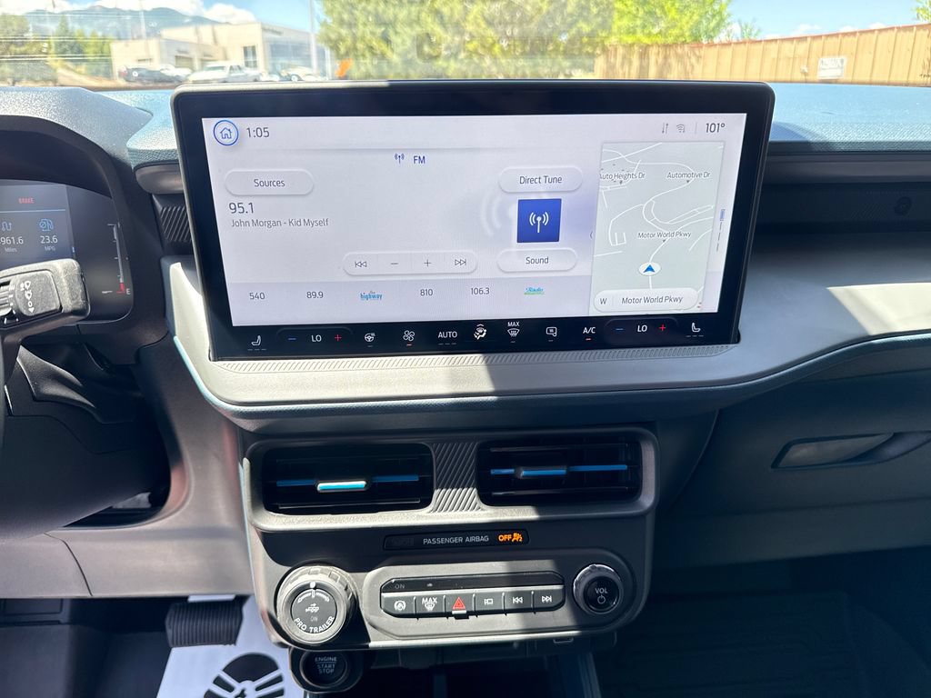 Certified 2025 Ford Maverick Lobo AWD/4WD image 18