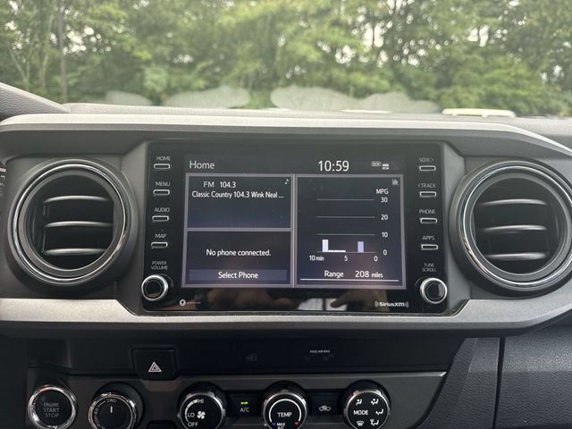 Used 2020 Toyota Tacoma TRD Sport w/ Technology Package AWD/4WD image 16