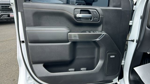 Used 2022 GMC Sierra 1500 AT4 w/ AT4 Preferred Package image 16