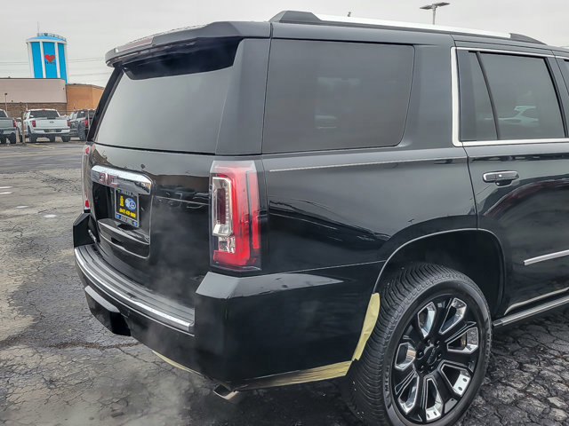 Used 2020 GMC Yukon Denali w/ Denali Ultimate Black Edition image 4